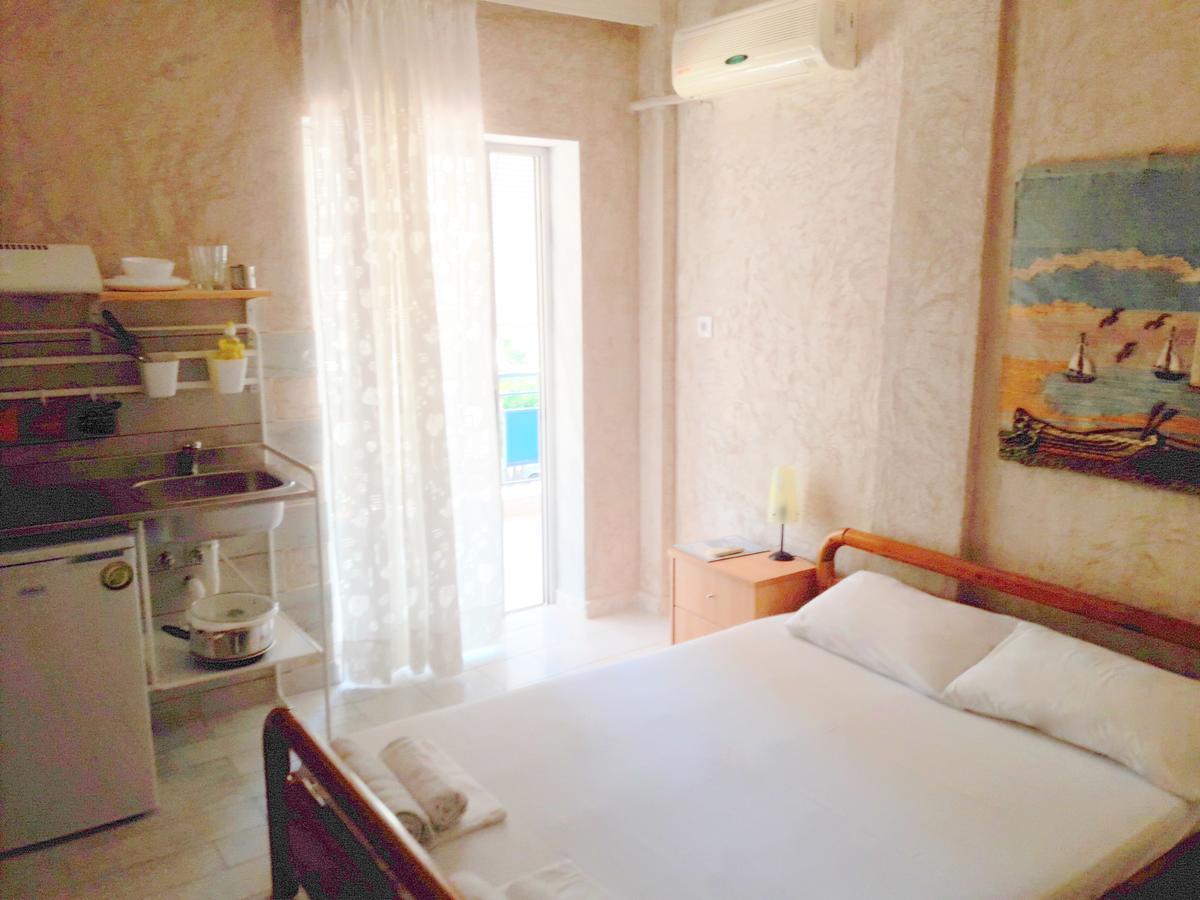 Artemis Studios & Apartments Nea Kallikrateia Ngoại thất bức ảnh